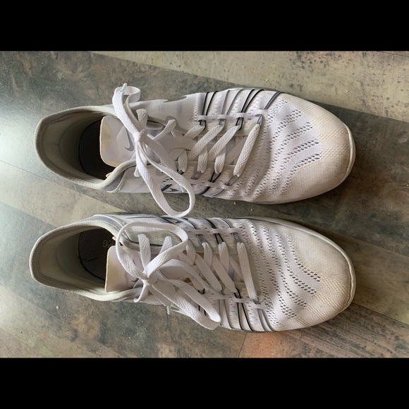 Nike training sneakers - Picture 1 of 4